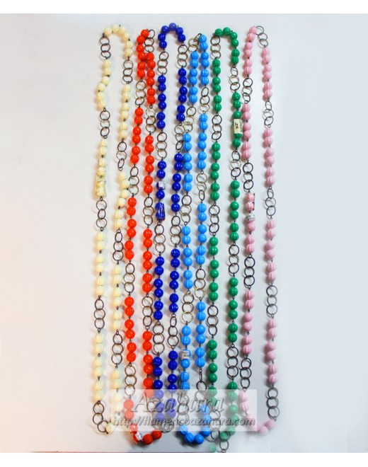 Collar bolitas